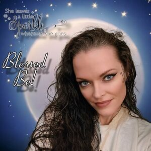 ❤️ Meet Moon Goddess ❤️